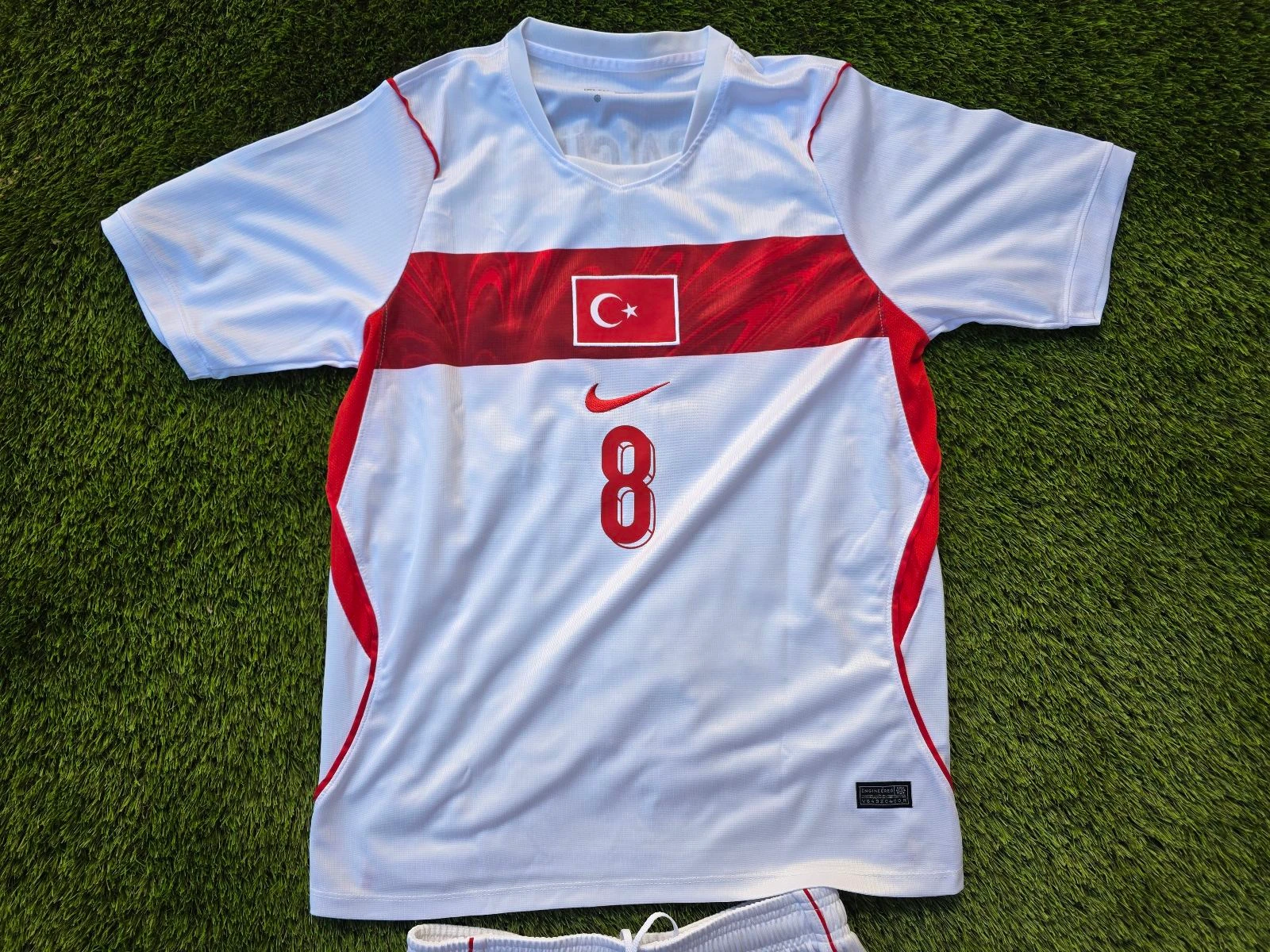 Turkey away jersey + shorts – photo 2